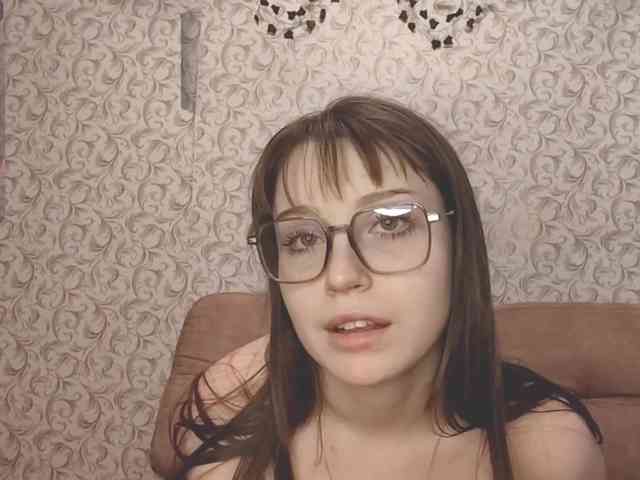 CreolaLaughman webcam