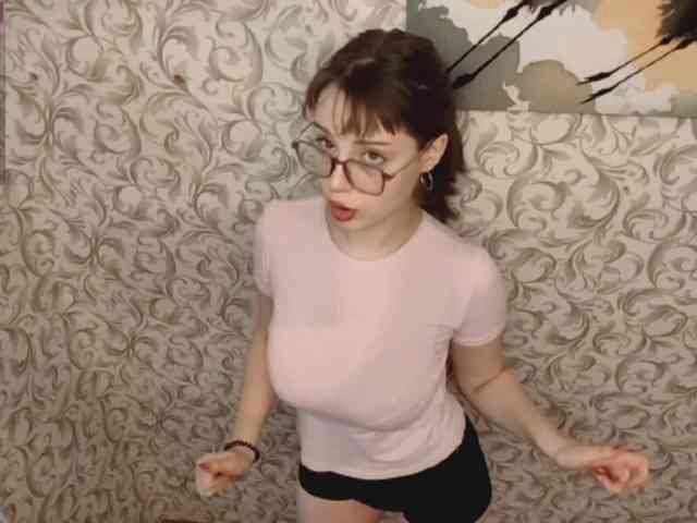 CreolaLaughman webcam