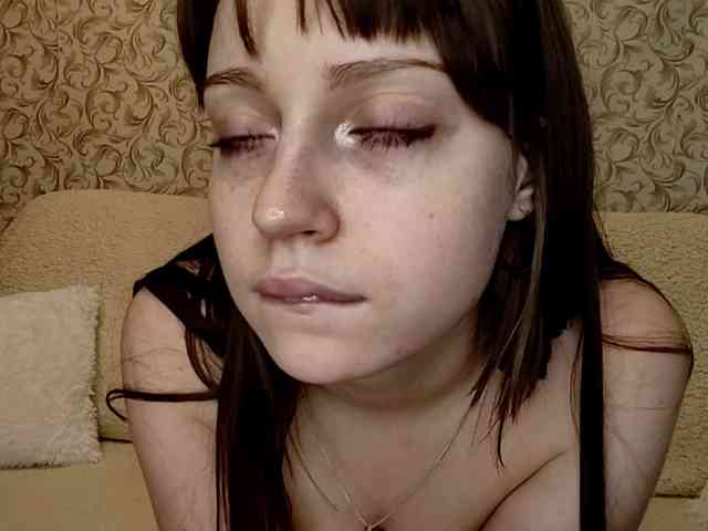 CreolaLaughman webcam