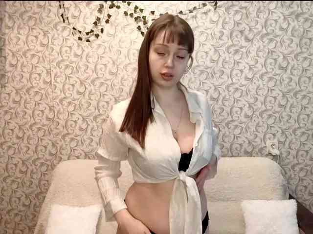 CreolaLaughman webcam