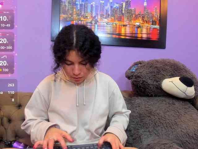 ZoeeMartins ZoeeMartins