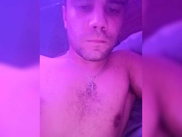 SW718 Live Cam on BongaCams and RICams