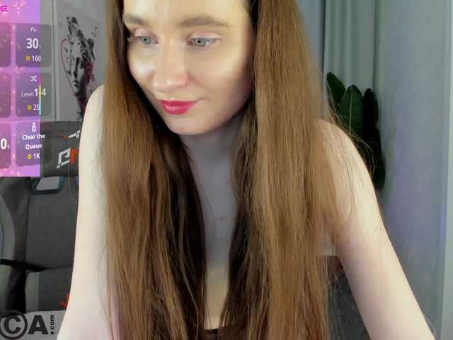 Vanessa-Vibe's BongaCams show and profile