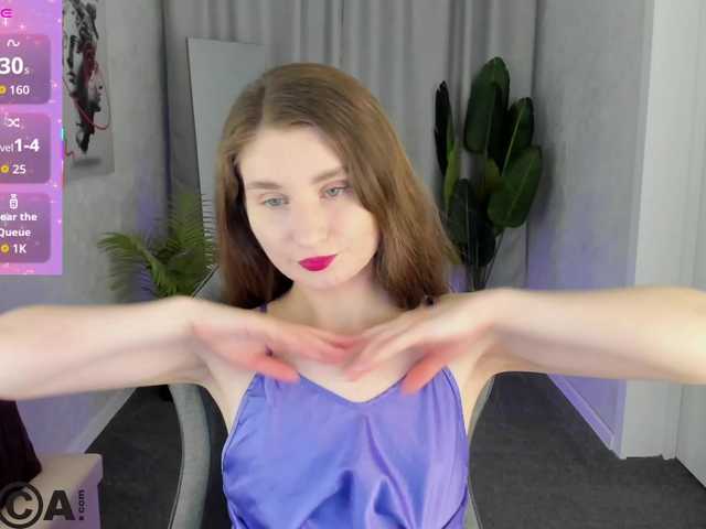 Vanessa-Vibe's BongaCams show and profile