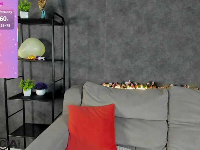 Vanessa-Vibe's BongaCams show and profile