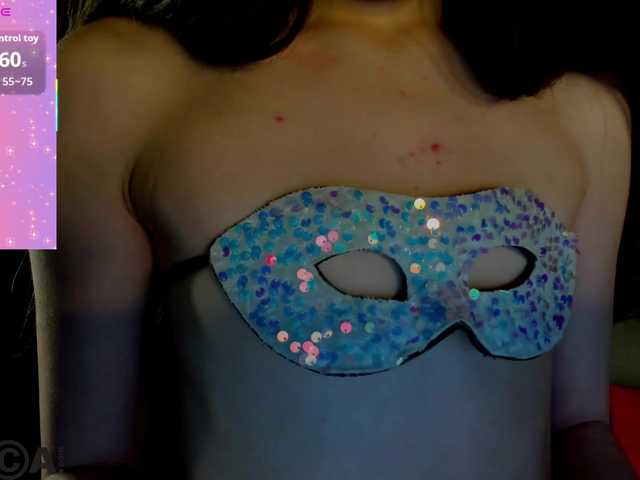 Vanessa-Vibe's BongaCams show and profile