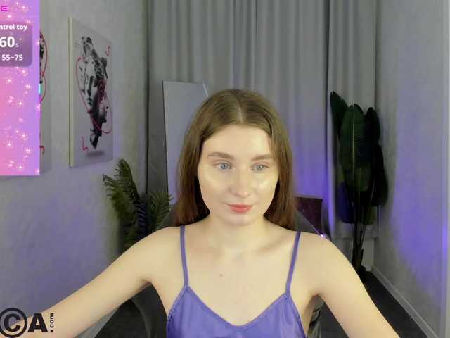 Vanessa-Vibe's BongaCams show and profile