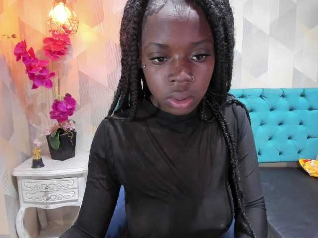 ebonyemily's BongaCams show and profile