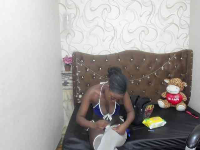 ebonyemily ebonyemily