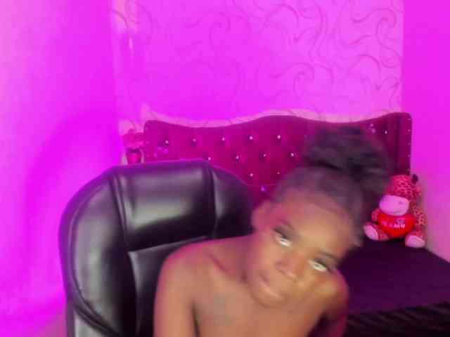 ebonyemily ebonyemily