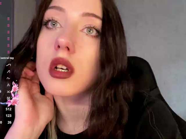 meowluly's BongaCams show and profile