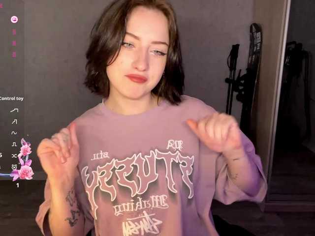 meowluly's BongaCams show and profile