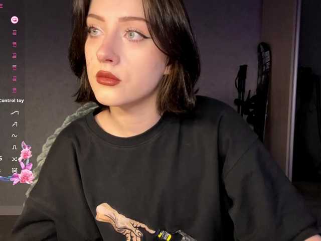 meowluly's BongaCams show and profile