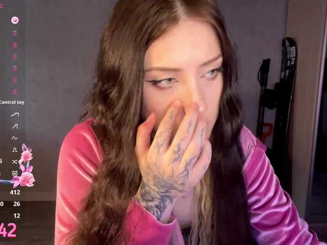 meowluly's BongaCams show and profile