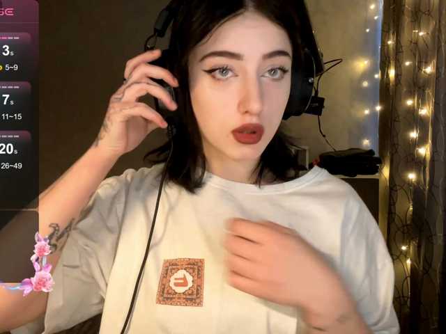 meowluly's BongaCams show and profile