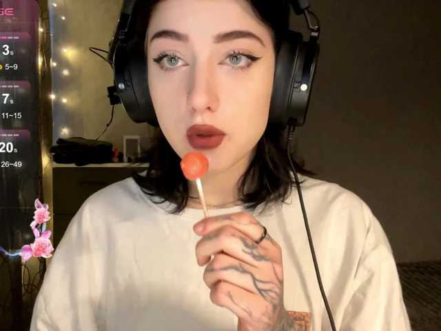 meowluly's BongaCams show and profile