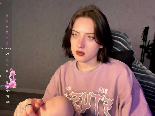 meowluly's BongaCams show and profile