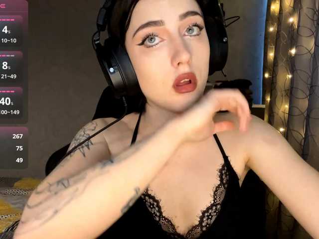 meowluly's BongaCams show and profile