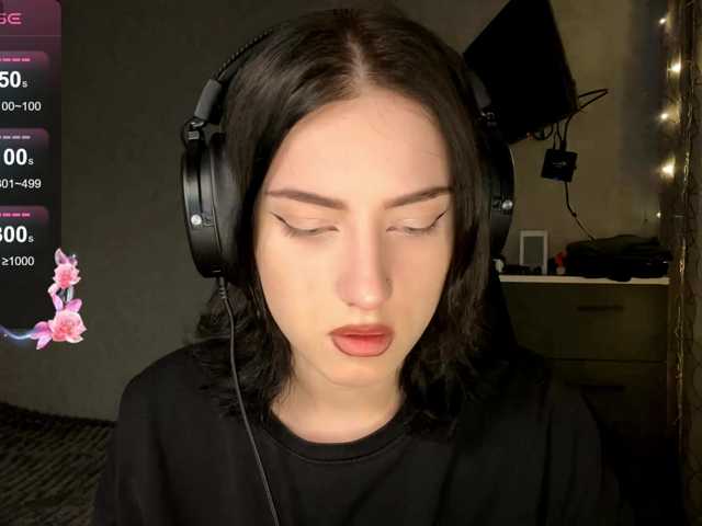 meowluly's BongaCams show and profile