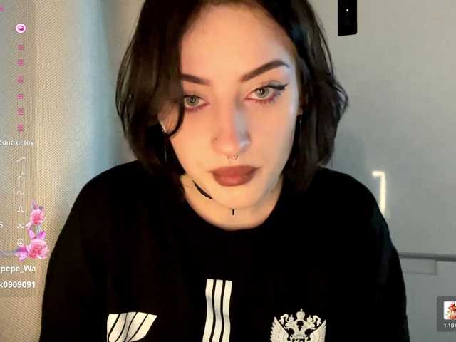 meowluly's BongaCams show and profile