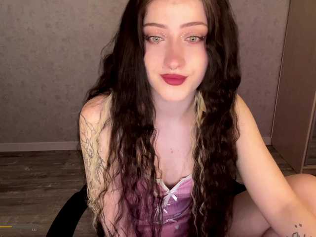 meowluly's BongaCams show and profile