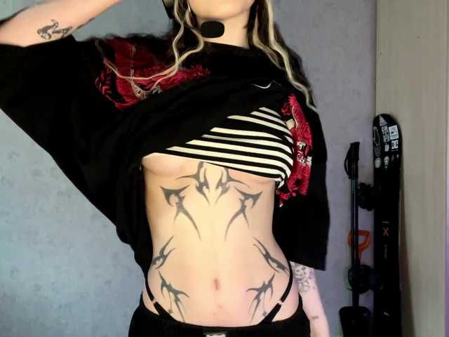 meowluly's BongaCams show and profile