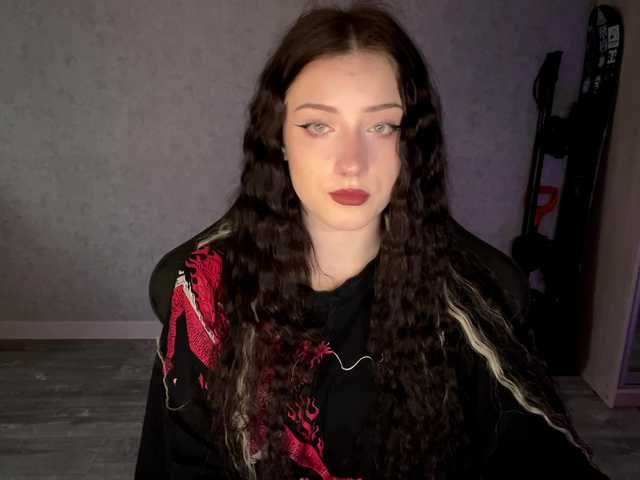 meowluly's BongaCams show and profile