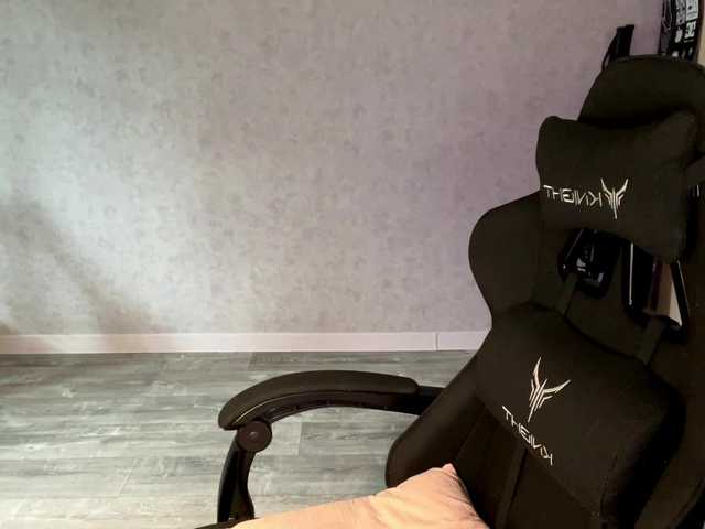 meowluly's BongaCams show and profile