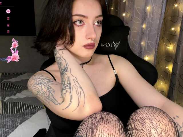 meowluly from BongaCams