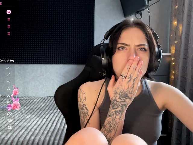 meowluly – webcam model profile photo