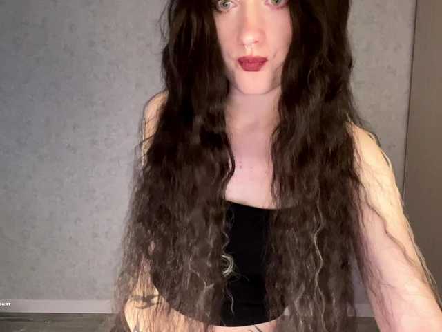 meowluly's BongaCams show and profile