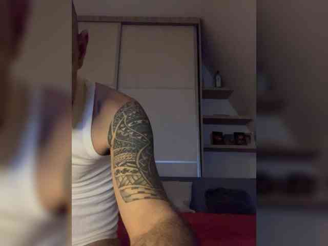 EnrikoAisah2025xxx webcam