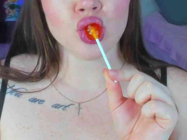 Sandra-Brown01 webcam