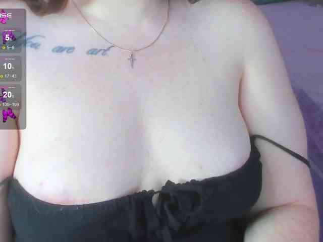 Sandra-Brown01 webcam