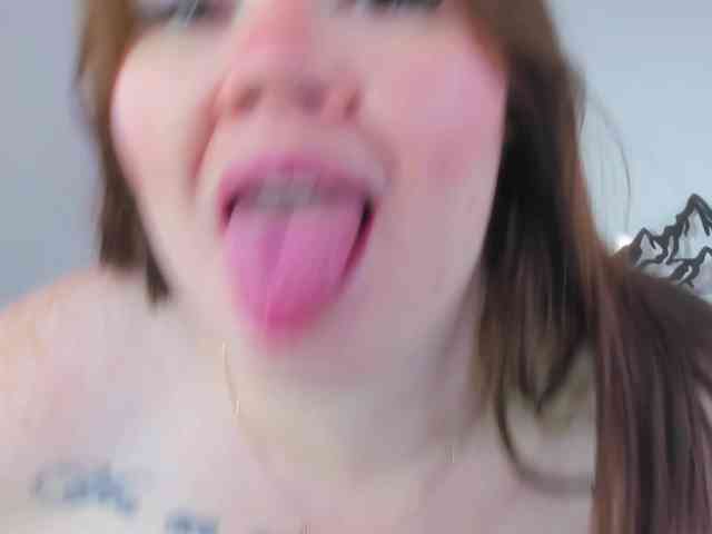 Sandra-Brown01 webcam