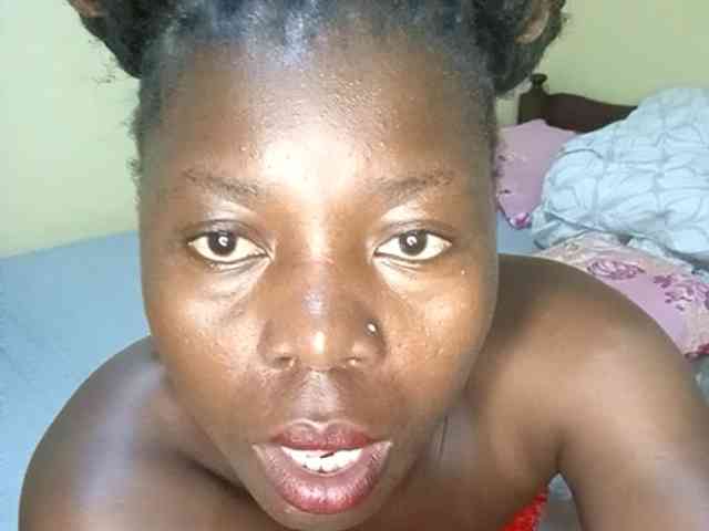 Bigbum2 Live Webcam on BongaCams