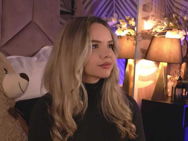 KatJoliee's BongaCams show and profile