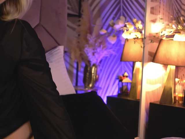 KatJoliee's BongaCams show and profile