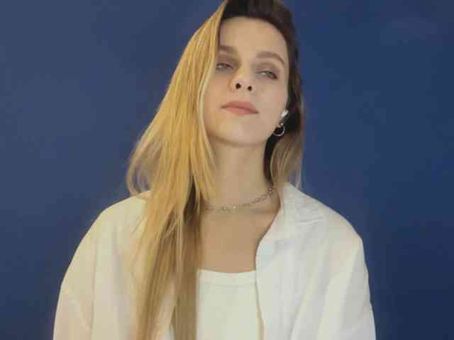 KathrinKaukola webcam