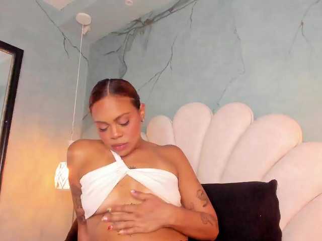 NovaVega's BongaCams show and profile