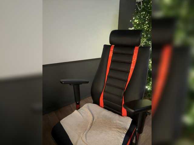 модель -DarinaXXX-