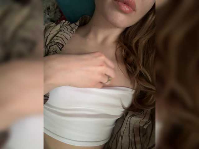 -DarinaXXX-'s BongaCams show and profile