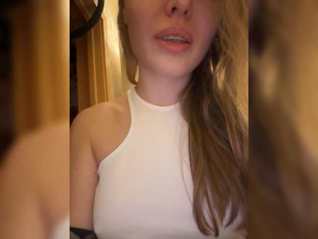 -DarinaXXX- from BongaCams is Freechat