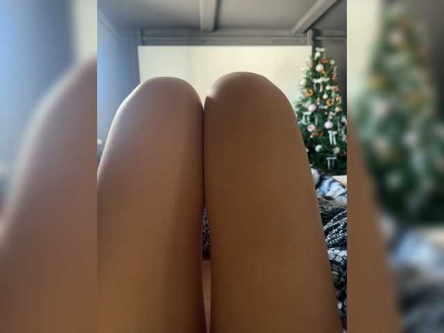 -DarinaXXX-'s BongaCams show and profile