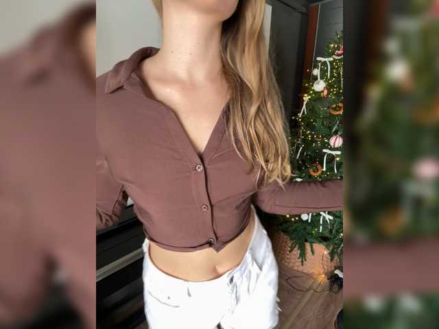 -DarinaXXX- – webcam model profile photo