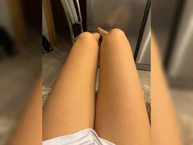 -DarinaXXX-'s BongaCams show and profile