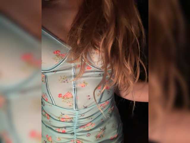 -DarinaXXX-'s BongaCams show and profile