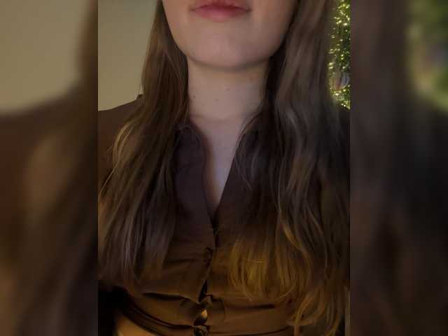 -DarinaXXX-'s BongaCams show and profile