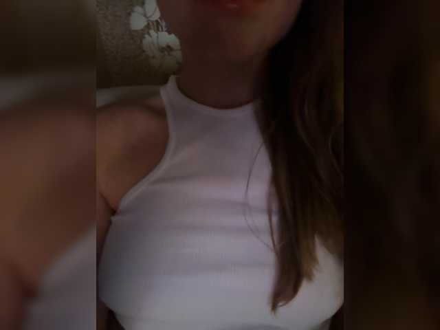 -DarinaXXX-'s BongaCams show and profile