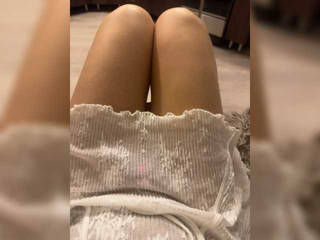 -DarinaXXX-'s BongaCams show and profile